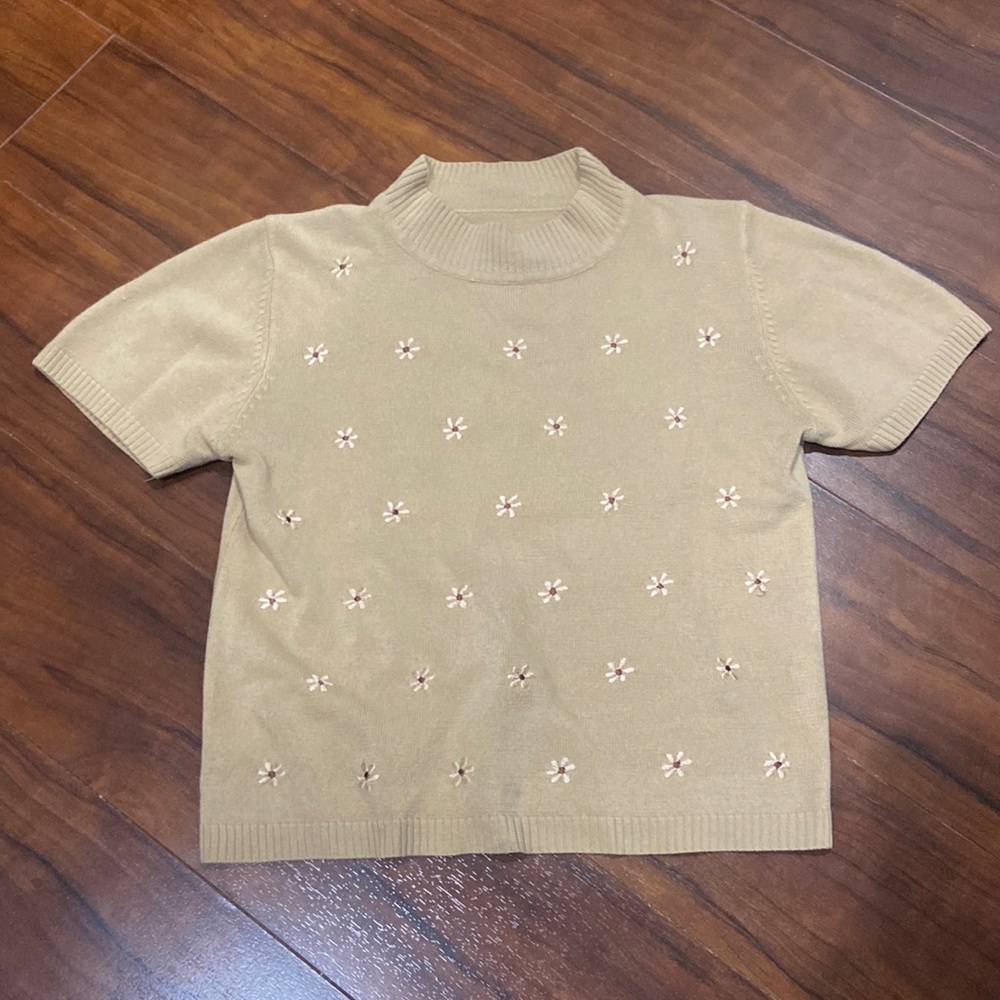 tan knitted shirt